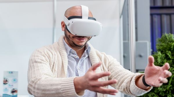 Whatever happened to the Metaverse? Parmy Olson Noa Understand the